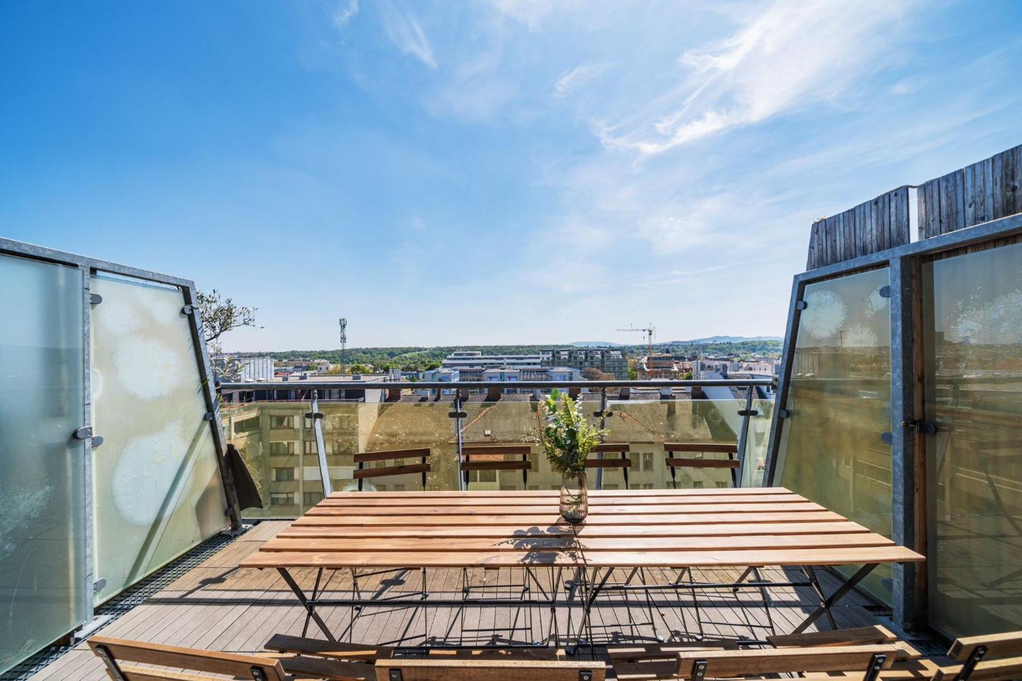 Apartments Next To Schoenbrunn - Free Parking !!! Wina Bagian luar foto